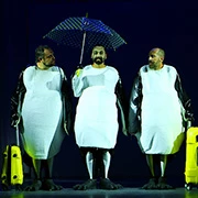 Στην Κιβωτό στις οκτώ 