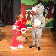 Κοκκινοσκουφίτσα