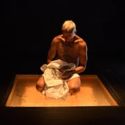 Σπίτι στη λίμνη