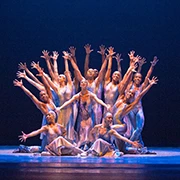 Παράσταση του Alvin Ailey American Dance Theater