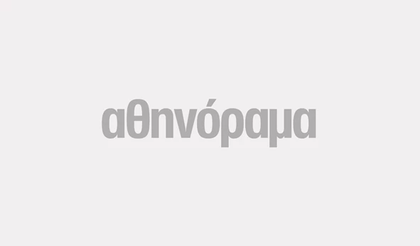 Το Symposio Festival φέρνει το &quot;καλοκαίρι&quot; στη Βαρβάκειο με τραγούδια της αγοράς, τσίπουρα &amp; τέλειους ψαρομεζέδες