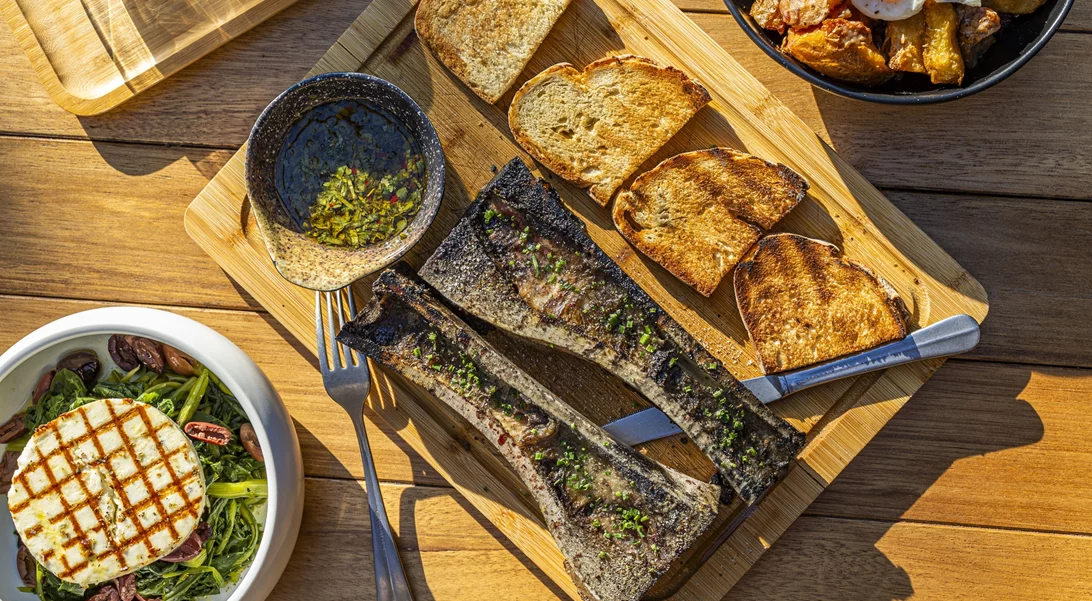 Στην Αργυρούπολη, για κρεατοφαγία μέχρι το 'Medouli'