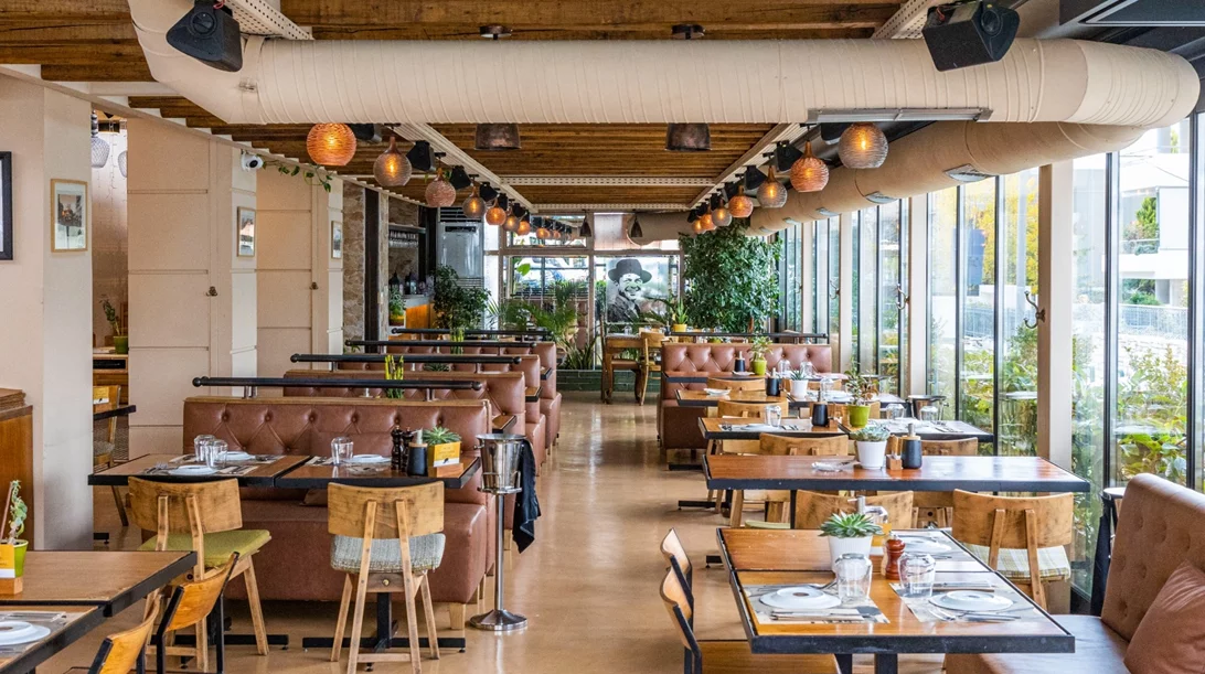 "Frankie": Ιταλική κουζίνα με cosy διάθεση