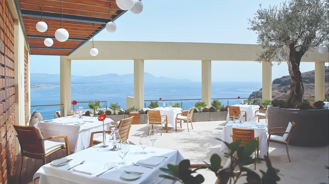 "Five Senses": Η αναμνησιακή γαστρονομία του "Lindos Blu"