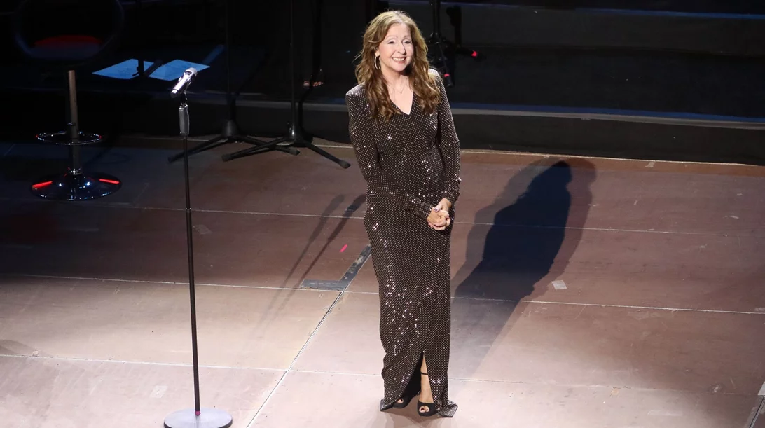 Βίκυ Λέανδρος: Η τελευταία υπόκλιση μιας παγκόσμιας ποπ σταρ