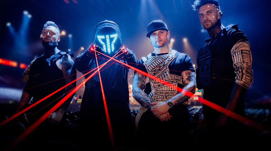 5 fun facts για τους Smash Into Pieces