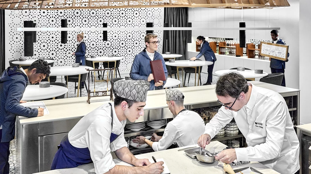 Paco Morales: Ο 3άστερος γαστρο-αρχαιολόγος της Κόρδοβα μας εξηγεί πώς σερβίρει γαστρονομική ιστορία