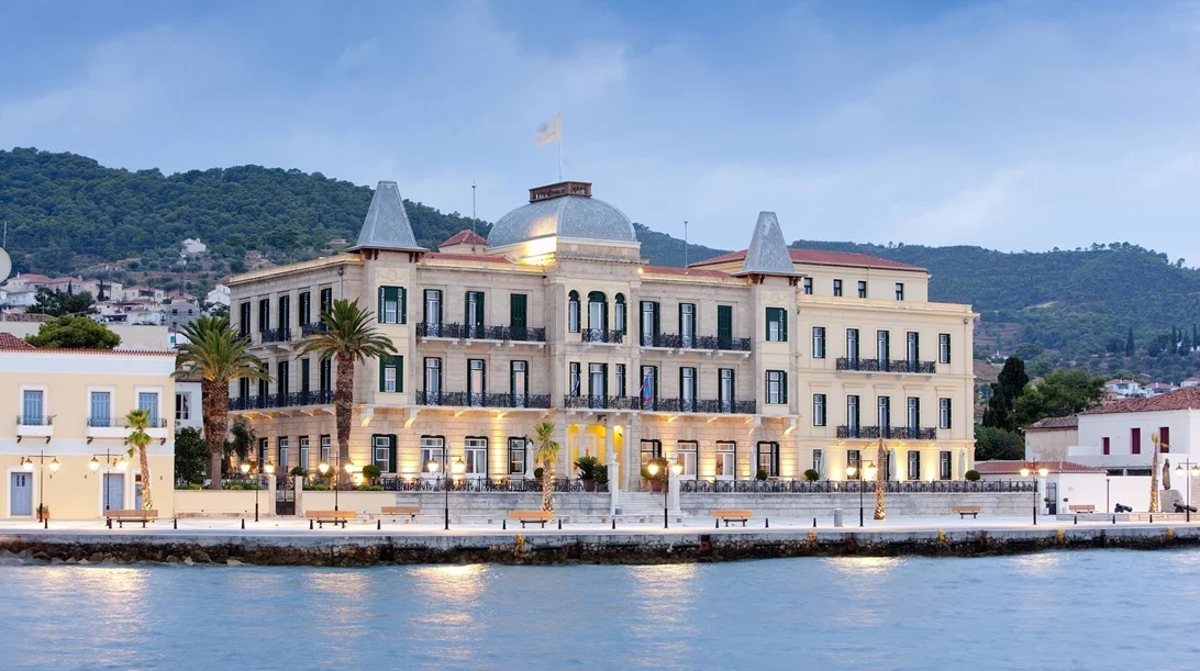 Διαχρονικό ειδύλλιο με το Ποσειδώνιο (και το μποστάνι του)