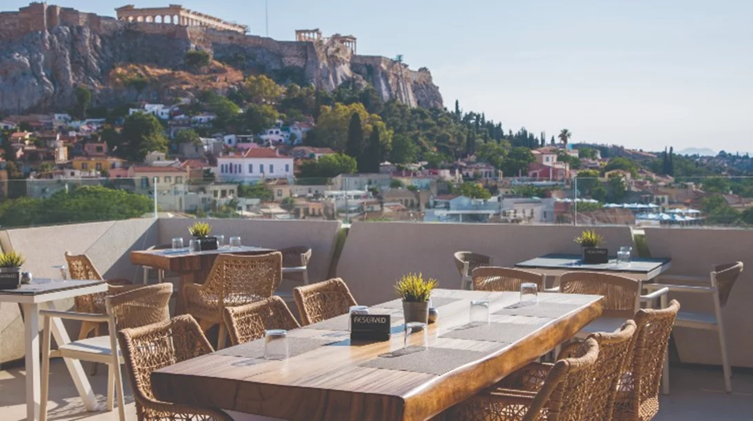 "Thea Terrace Bar and Restaurant": Μαγευτικό πανόραμα με την Ακρόπολη στο πιάτο