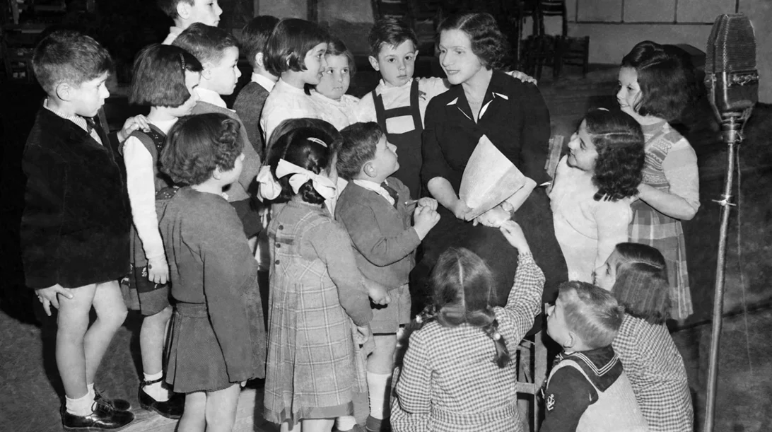 "Aγαπημένη Θεία Λένα": Ένα ντοκιμαντέρ της Μαρίας Ηλιού για τη ζωή και το έργο της Αντιγόνης Μεταξά