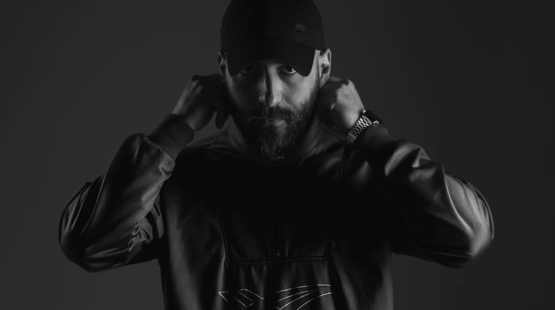 "Arte Povera": Ταιριάζουν οι ραπ ρυθμοί με τις συμφωνικές ορχήστρες;