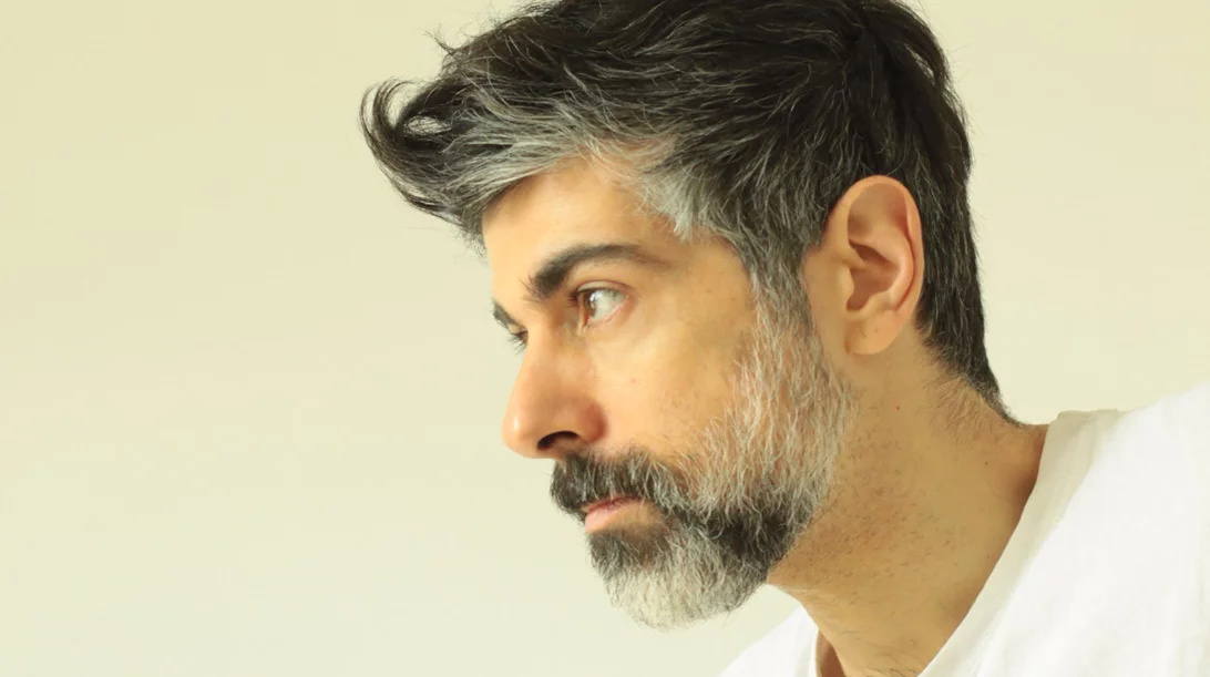 Έκτορας Λυγίζος: "Στον σύγχρονο κόσμο έχει συντελεστεί μια παραβίαση του ρυθμού σε όλα τα επίπεδα"