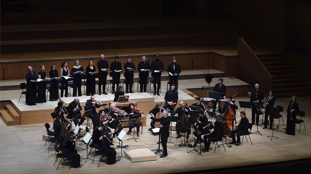 Ερεθιστικές προτάσεις μπαρόκ μουσικής από σημαντικά σύνολα ("Ανθούσες Τέχνες" – Καμεράτα – "Σολίστ της Βενετίας") απογειώνουν τις πρόσφατες εορταστικές εκδηλώσεις σε Μέγαρο και ΚΠΙΣΝ