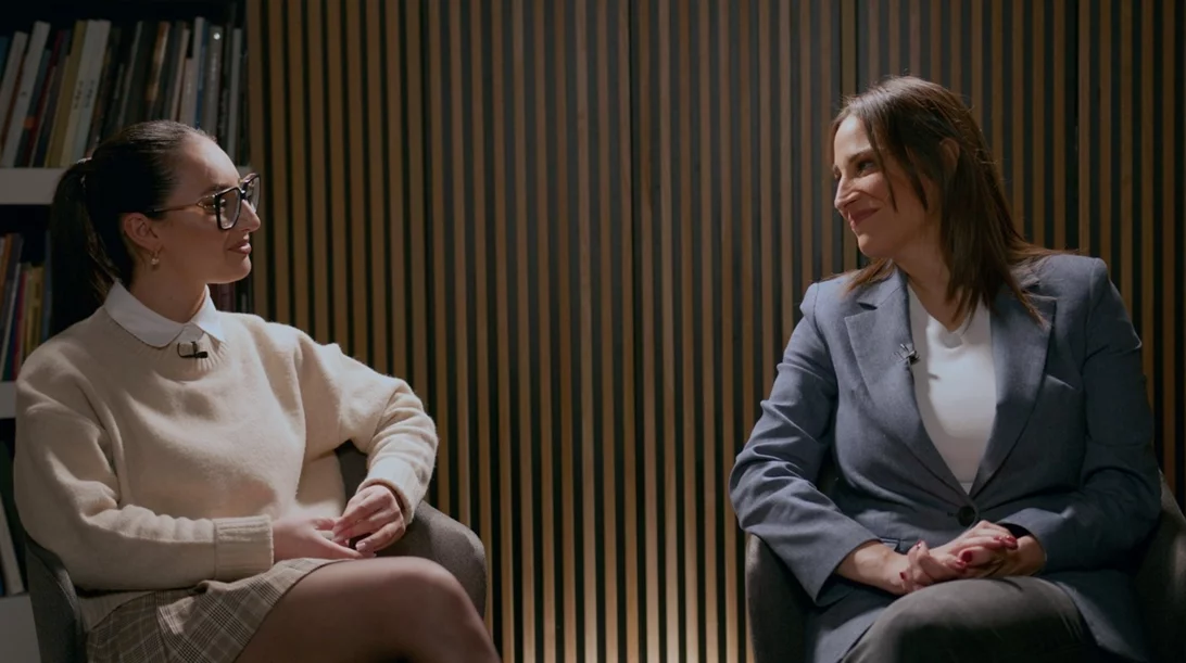 Η "Αστερομάτα" Κλαυδία και η επαναφορά της λαϊκής κουλτούρας στο "MEGA Stories"