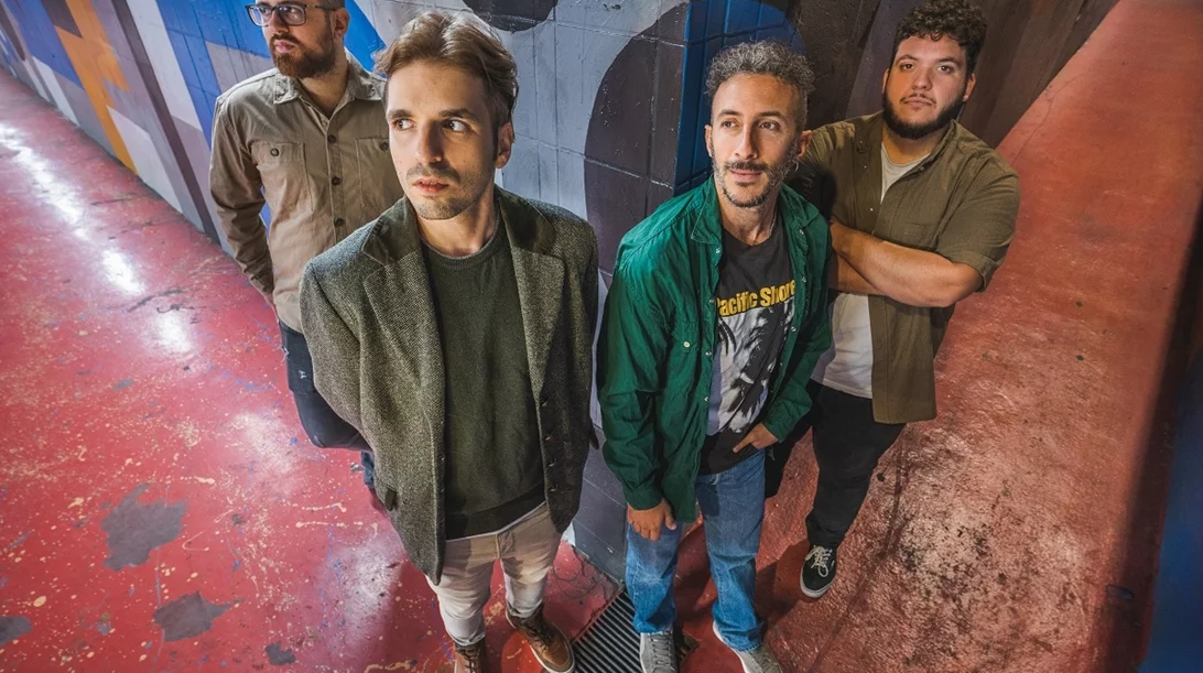 Οι BuzzDealers γιορτάζουν τα δέκατα γενέθλιά τους στο "AUX Club"