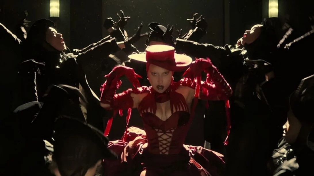 Δισκοκριτική: Αρκούν τα αμπρακατάμπρα του Mayhem για να μείνει η Lady Gaga στον ποπ αφρό;