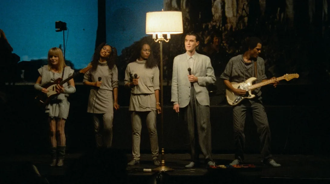 "Stop Making Sense": Στον κόσμο ενός κεφαλιού