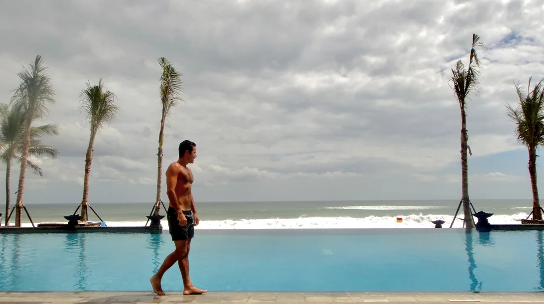 "SUITE 2024": Στο "Athénée" το release party της νέας συλλογής του Αλέξανδρου Χριστόπουλου