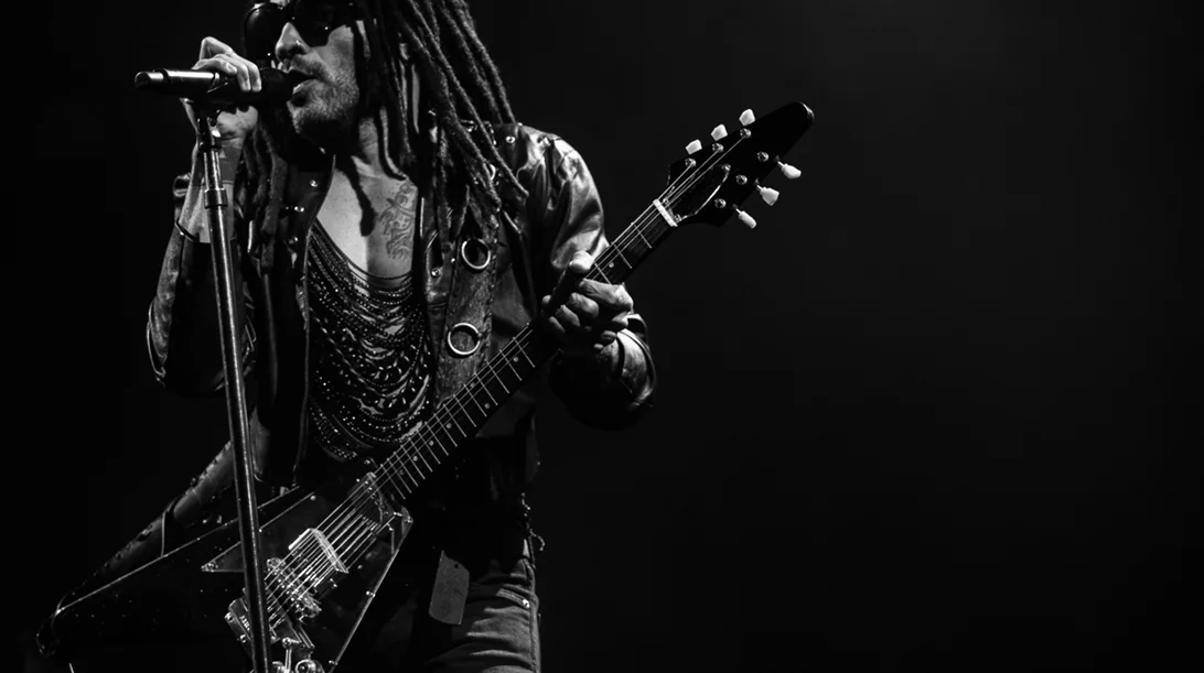 AthensRocks 2024: Ο κραταιός Lenny Kravitz κέρασε rock στο μη-rock κοινό της πόλης