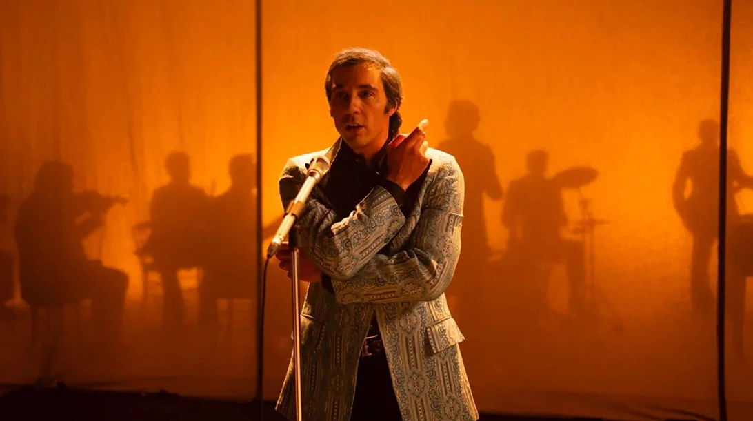 Ο Κύριος Αζναβούρ