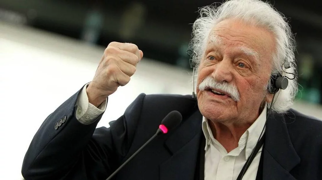 Ξεχωριστά αφιερώματα κατευθείαν από το Αρχείο της ΕΡΤ