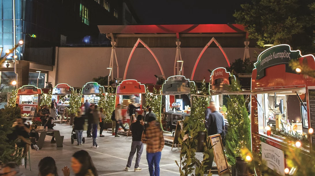 Golden Hall: To πιο εντυπωσιακό Christmas Market είναι εδώ