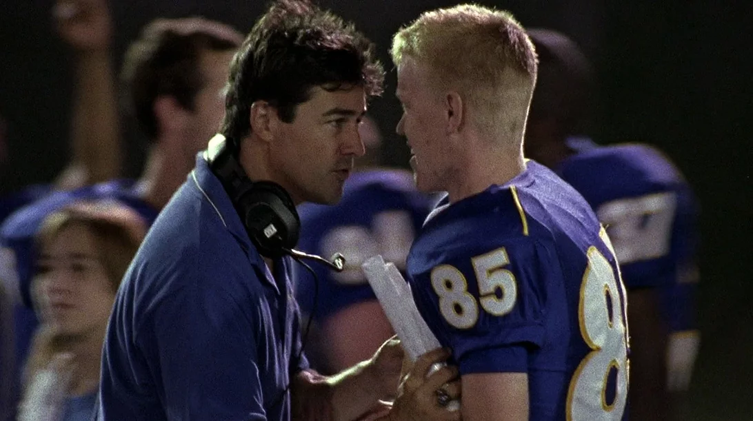 "Friday Night Lights": Μια από τις πιο αγαπημένες σειρές των 2000s αποκτά το δικό της reboot