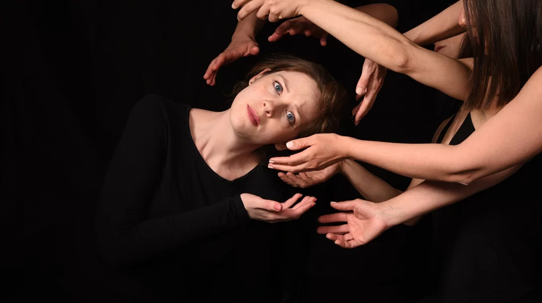 Χιπ χοπ "τελετουργία" στον "Θάλαμο Νο 6" στο Θέατρο Άλφα