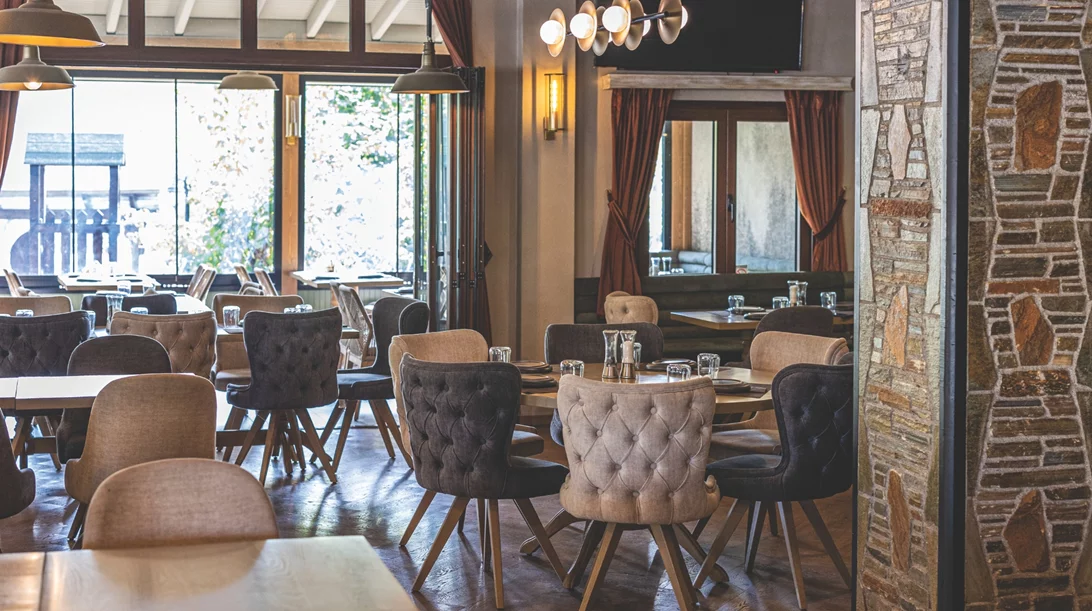 "Πλάτανος": Μοναδική γαστρονομική εμπειρία στα Μετέωρα