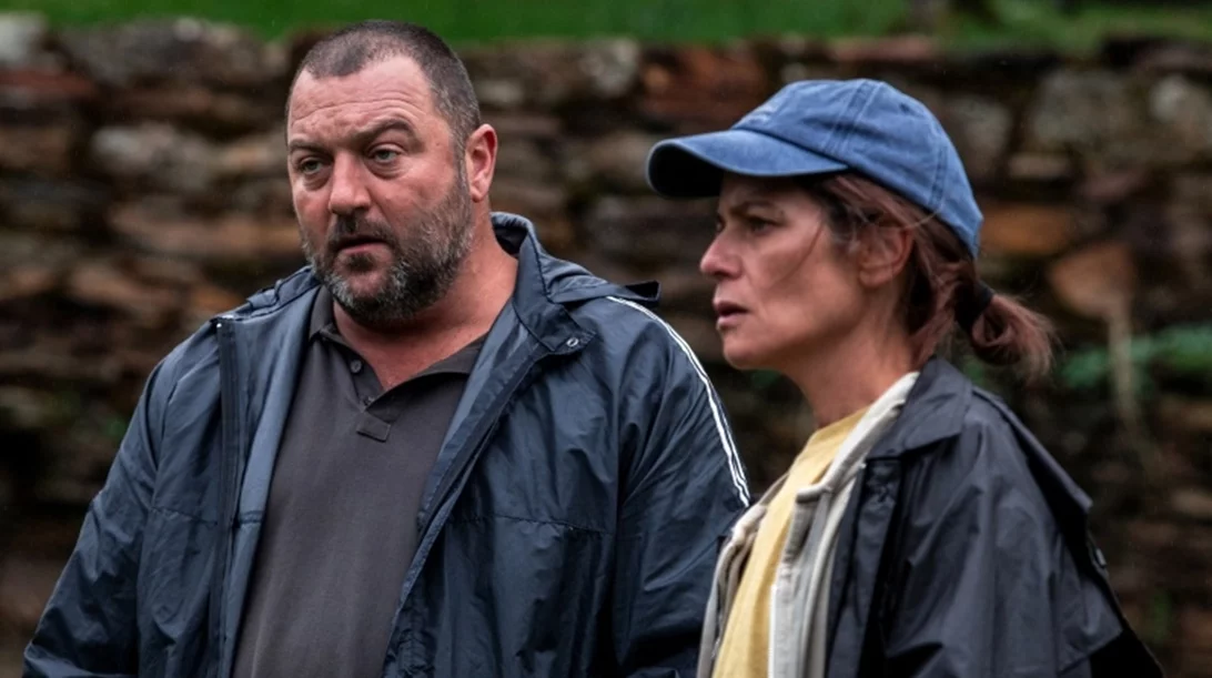 Ροδρίχο Σορογκογιέν, ποιος είναι ο "Εχθρός Δίπλα μου";