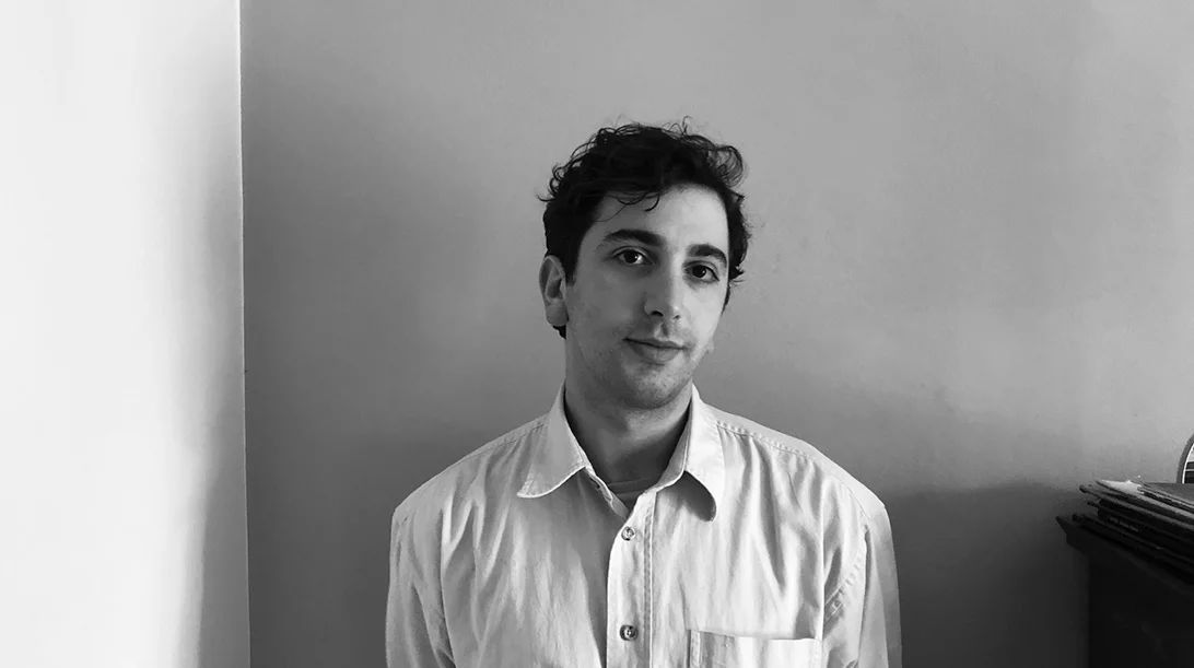 Μάριο Μπανούσι: "Το "Taverna Miresia" αποτελείται από χώμα, μνήμη και ωραίους συνεργάτες"