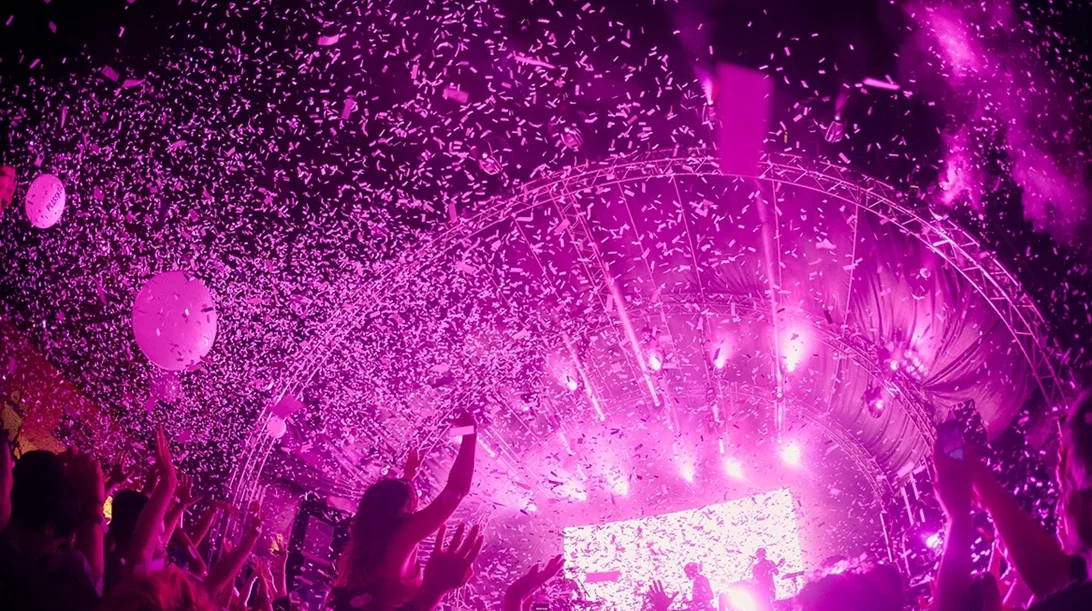 Το Plisskën Festival 2025 επιστρέφει με κορυφαίους καλλιτέχνες