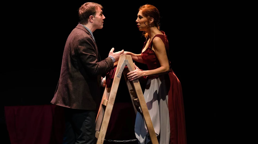 "Ay, Carmela!": Η επίκαιρη αντιπολεμική αλληγορία επιστρέφει στο Θέατρο Μεταξουργείο