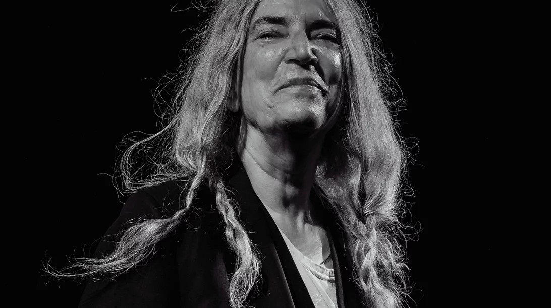 Patti Smith: Η γυναίκα-σύμβολο του νεοϋορκέζικου rock