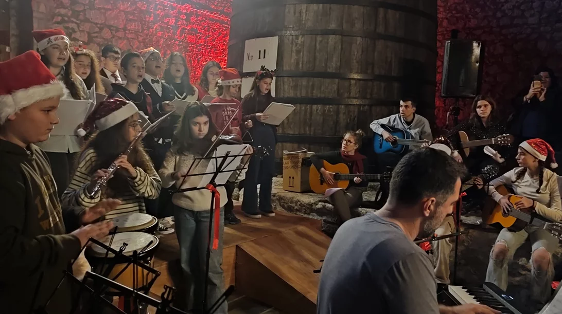 10 ΕΚΔΗΛΩΣΕΙΣ ΣΕ ΜΙΑ ΧΡΙΣΤΟΥΓΕΝΝΙΑΤΙΚΗ ΓΙΟΡΤΗ