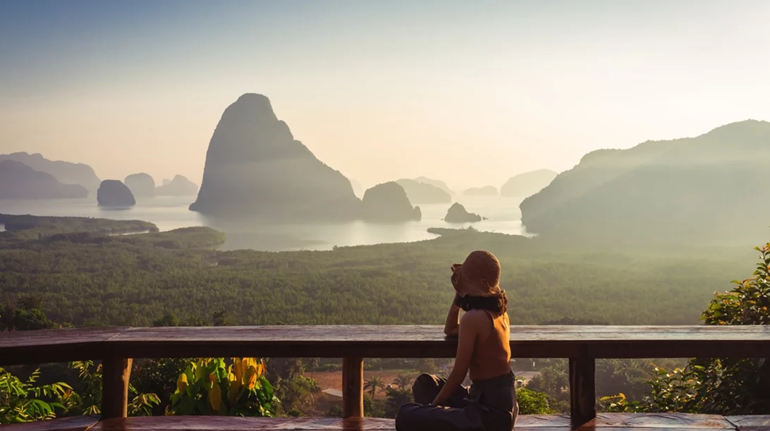 Silent travel: Η νέα ταξιδιωτική τάση που βάζει την ηρεμία μας σε πρώτο πλάνο