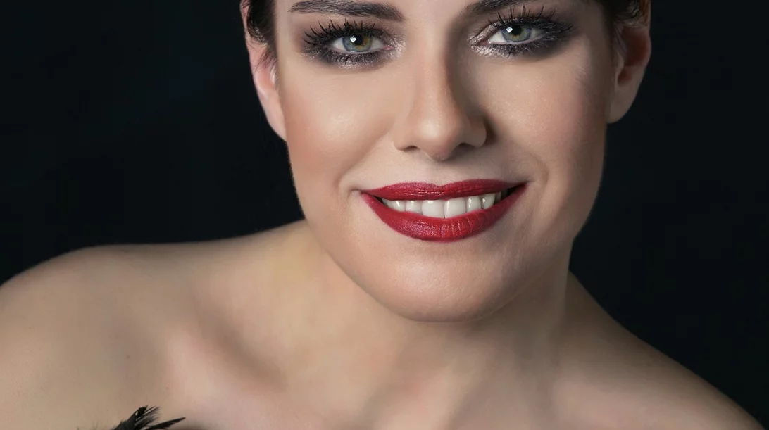 Βασιλική Καραγιάννη: "Δύσκολα θα εγκατέλειπα τη ζωή στην Ελλάδα"