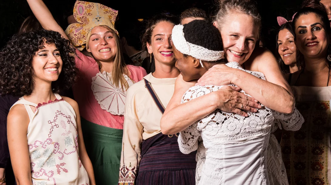 Παρουσίαση του βιβλίου μόδας "#ΠρότζεκτΣεμεδάκι" στο Victoria Square Project