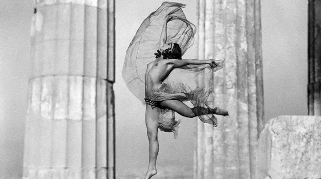 Η "ανακάλυψη" της Nelly’s. Απόπειρες θέσμισης μίας τέχνης δίχως ιστορία στην Ελλάδα της μεταπολίτευσης