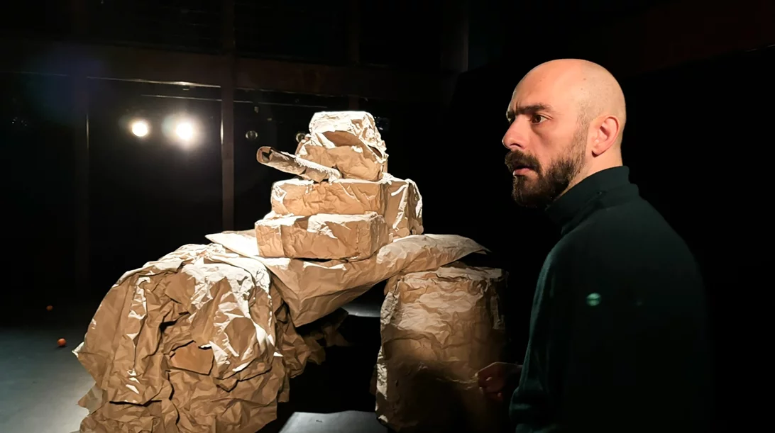 ΤΑΝΚ / Όλη νύχτα εδώ