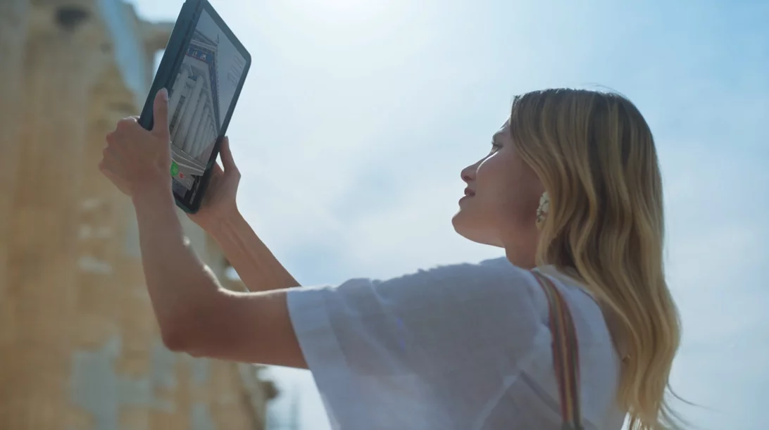 COSMOTE CHRONOS: Μια νέα εφαρμογή επαυξημένης πραγματικότητας μας ξεναγεί στην Αθήνα του 5ου αιώνα π.Χ