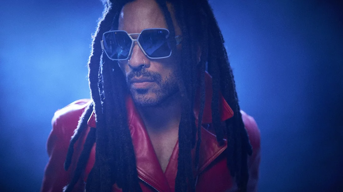 Lenny Kravitz: Ένας rock star που δεν μοιάζει σε κανέναν άλλον