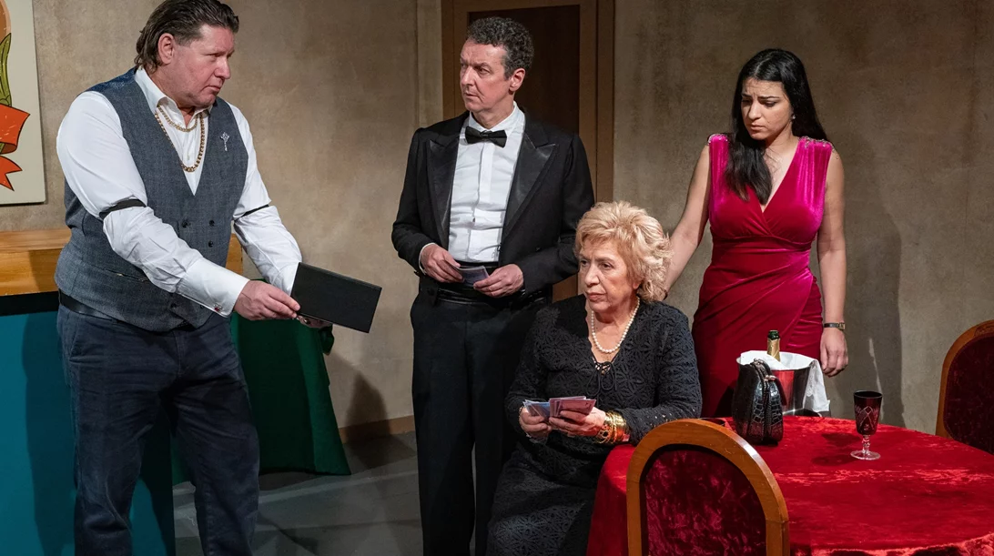 Θέατρο Εκστάν: Συνεπές στην τέχνη και την ανθρώπινη ευαισθησία