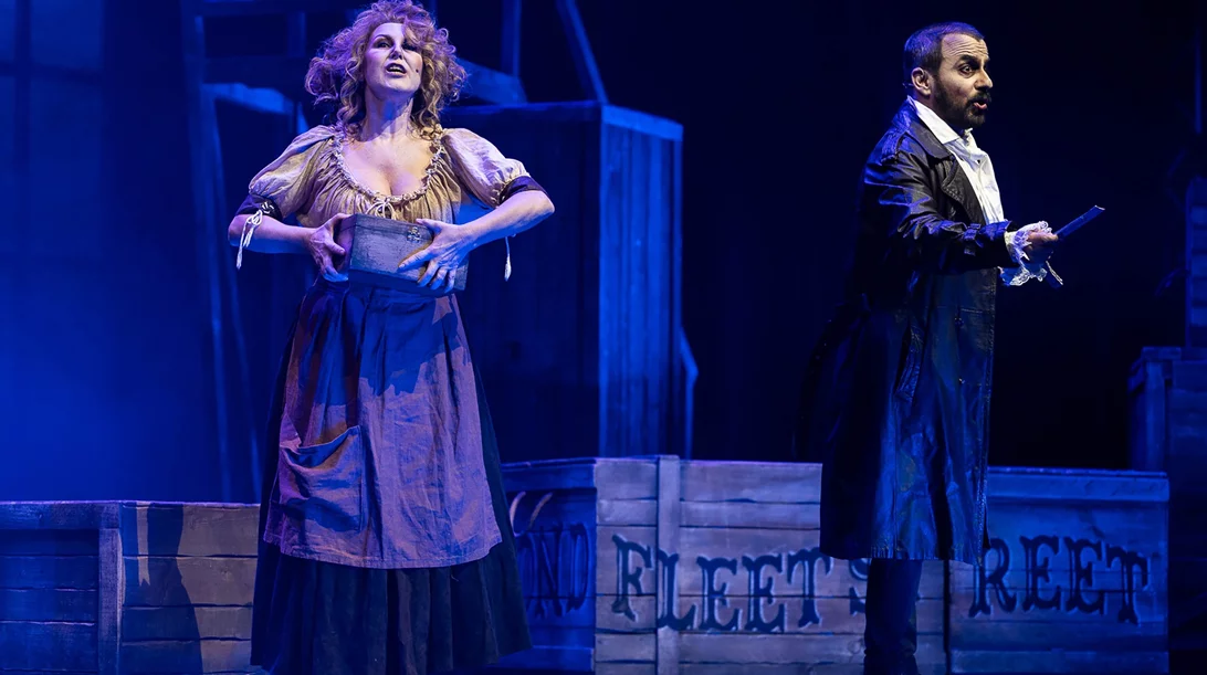 "Σουίνι Τοντ" στο "Ολύμπια": αναβίωση μίας απολαυστικής παράστασης μουσικού θεάτρου