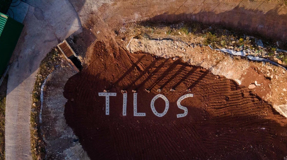 Ένα πρωτότυπο πρόγραμμα φιλοξενίας καλλιτεχνών με θέμα το περιβάλλον στην Τήλο