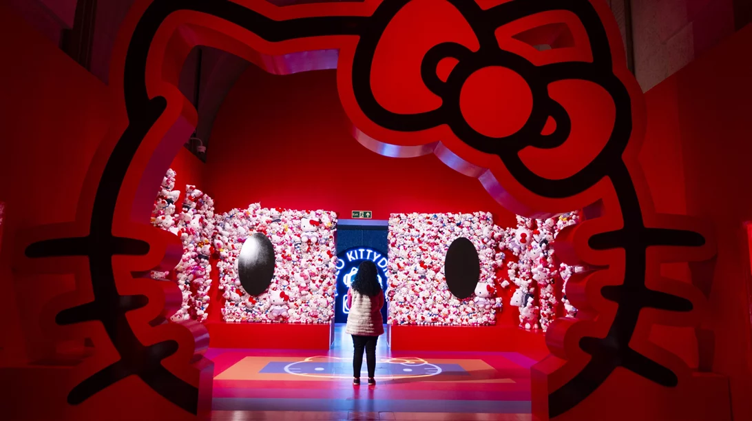 "CUTE": Μια έκθεση στο Λονδίνο που εξερευνά την ακαταμάχητη άνοδο της γλυκύτητας