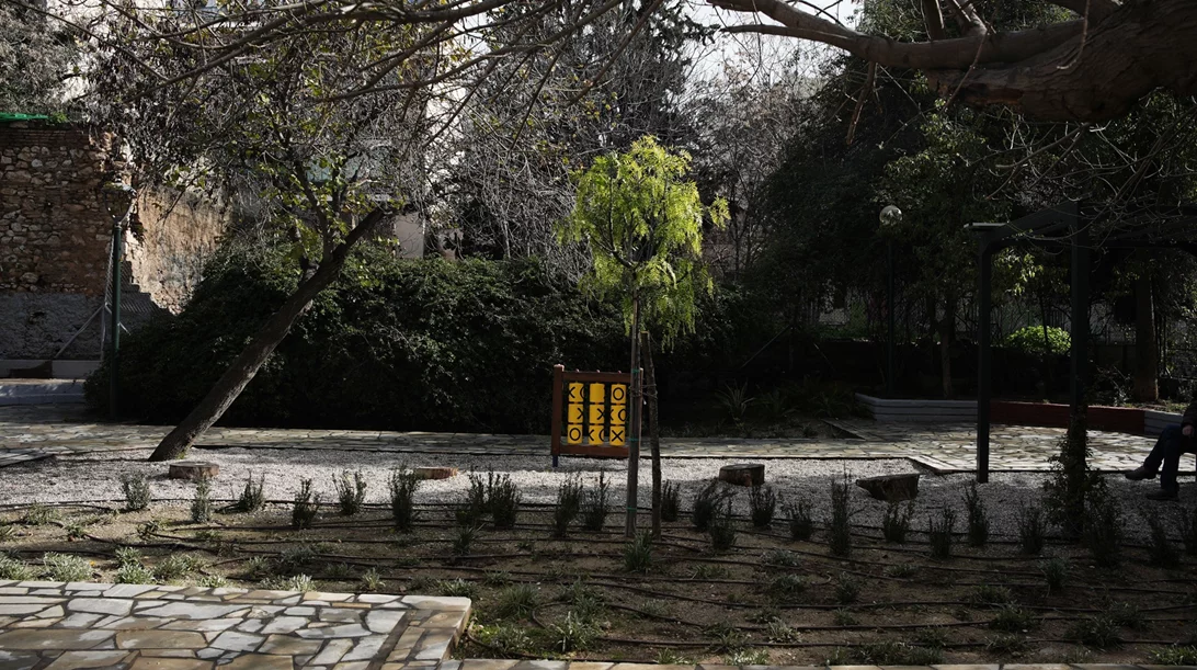 Στον σταθμό Λαρίσης υπάρχει πια ένα διαφορετικό αθηναϊκό πάρκο