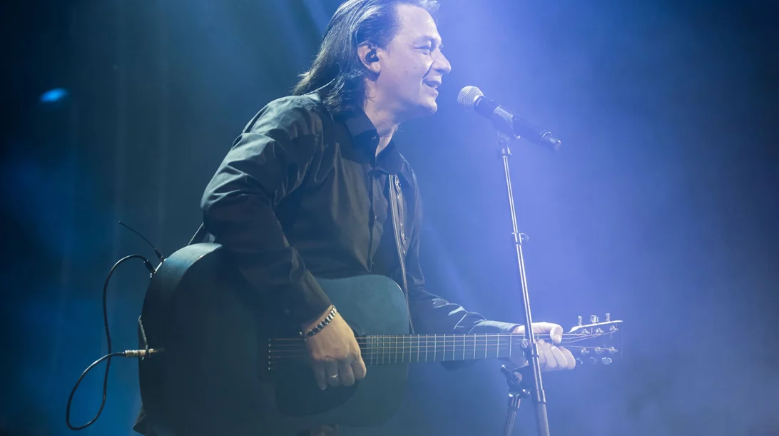 O Γιάννης Κότσιρας στον Σταυρό του Νότου κάθε Σάββατο