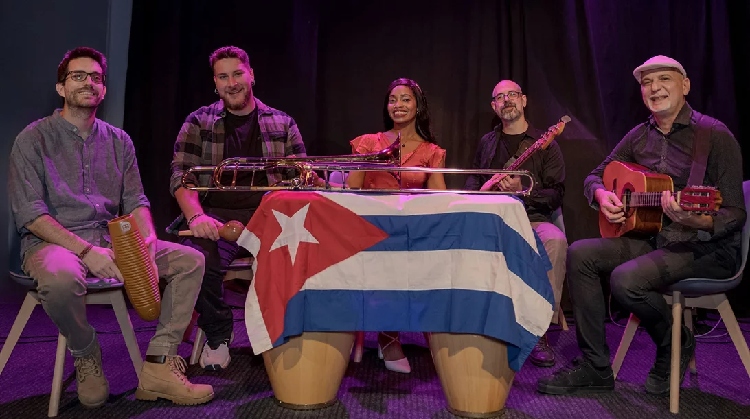 La Tarea: Μια βραδιά γεμάτη αυθεντική λατινοαμερικάνικη μουσική στο Theatre of the No