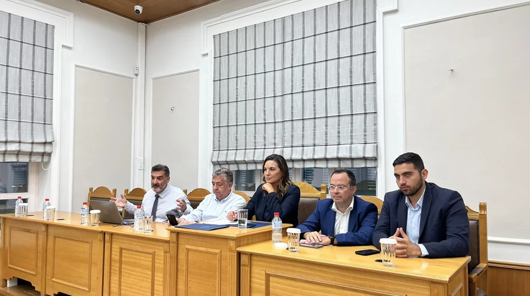 Υπουργείο Τουρισμού: Η Όλγα Κεφαλογιάννη στην Κρήτη | Έργα υποδομών που τονώνουν οικονομία και τουρισμό